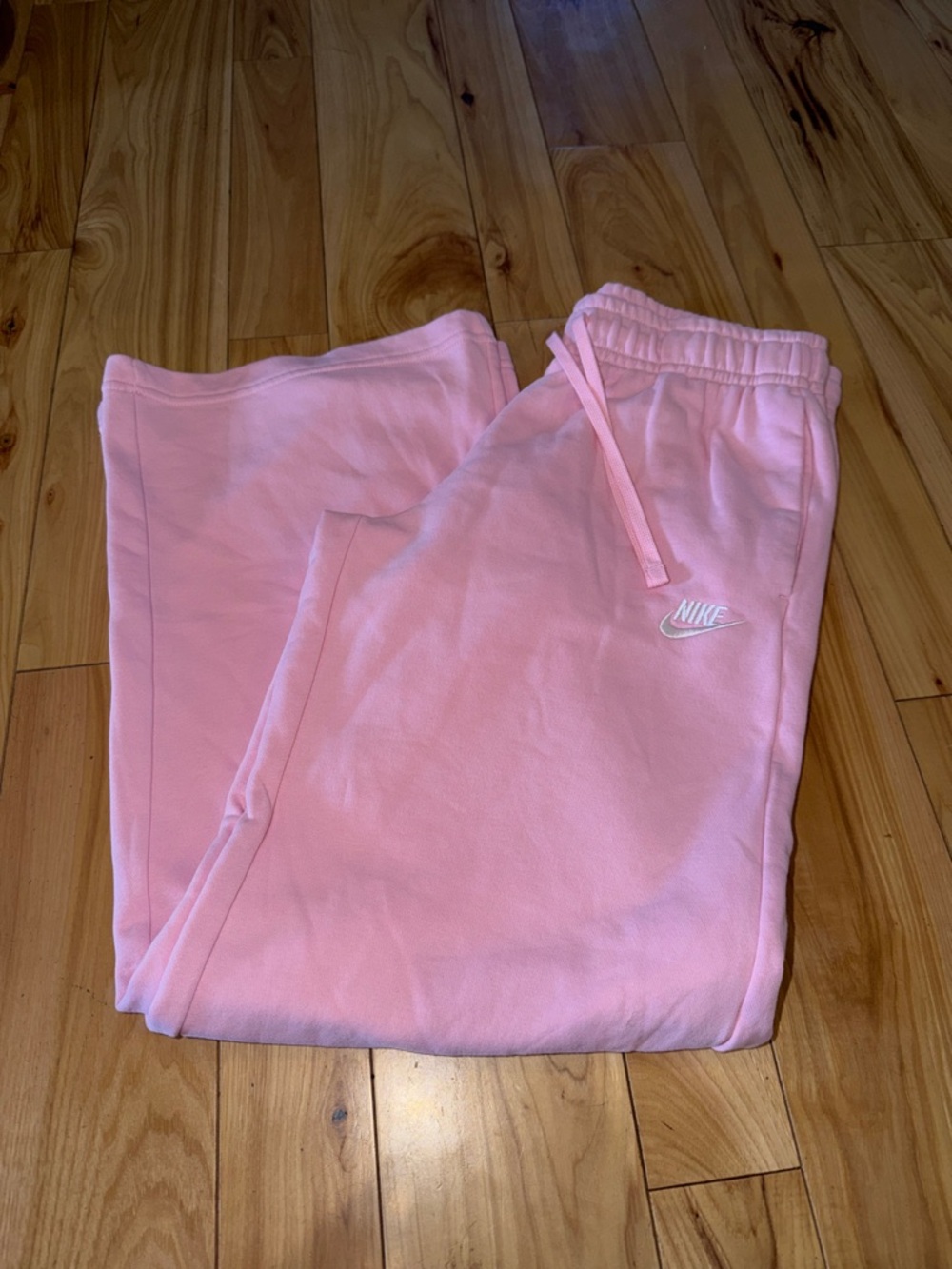 Women’s Nike Sporstwear Club Fleece Midrise Wide-Leg Pants Size M